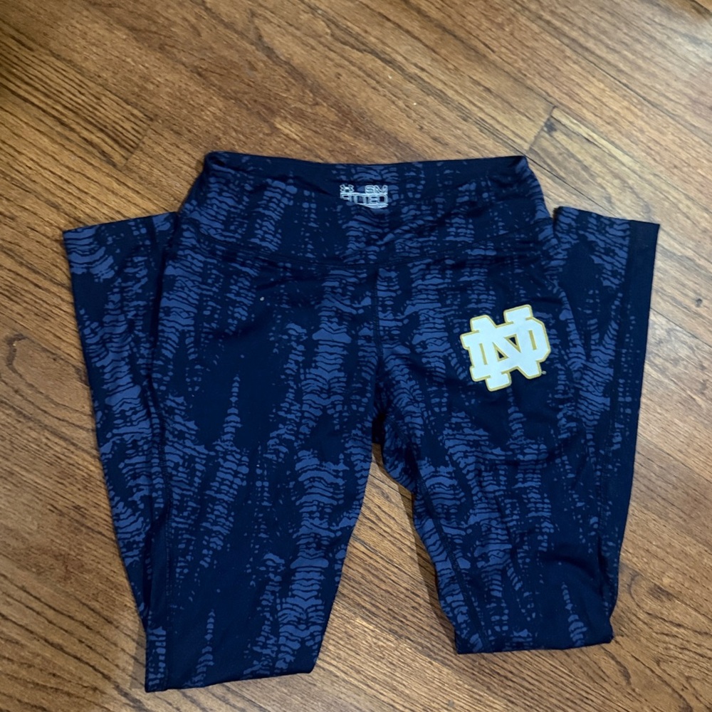 ND Navy Underarmor leggings